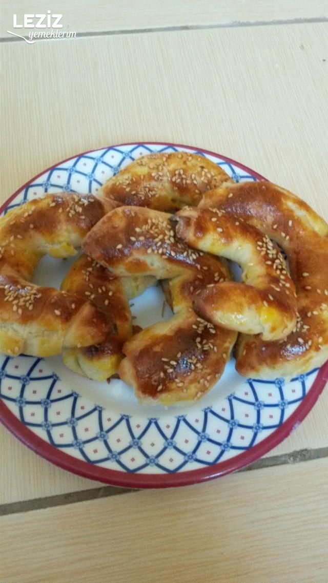 Patatesli Ay Çöreği