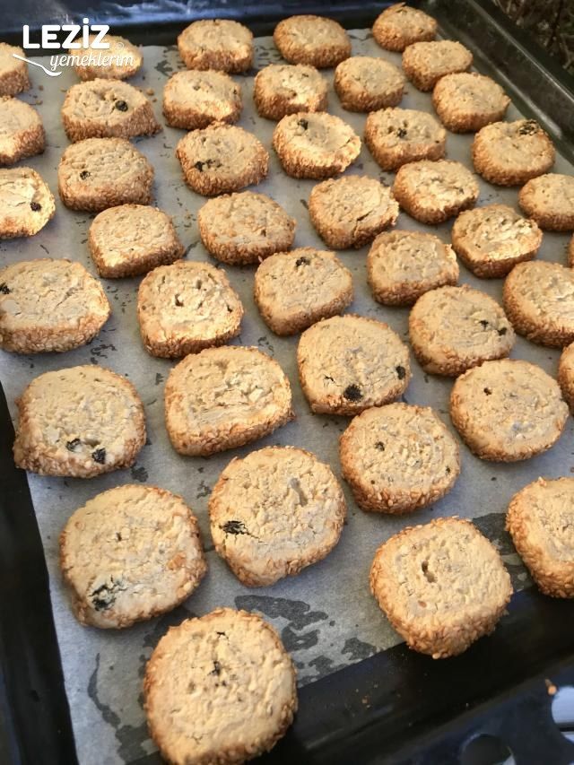 Tahinli Susamlı Kurabiye