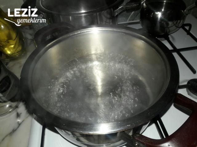 Makarna Salatası (Soğuk Lezzet)