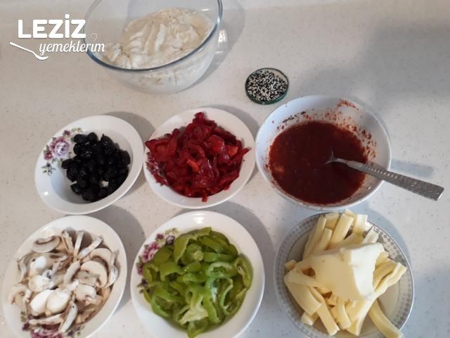Sebzeli Pizza