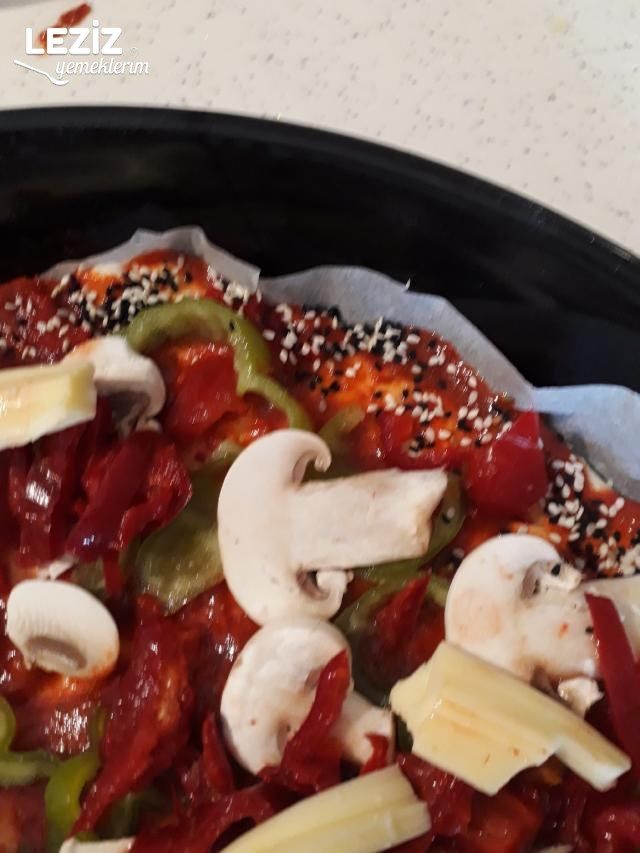 Sebzeli Pizza