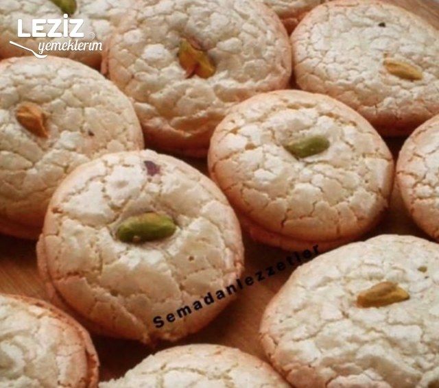 Pastane Usulu Acıbadem Kurabiyesi