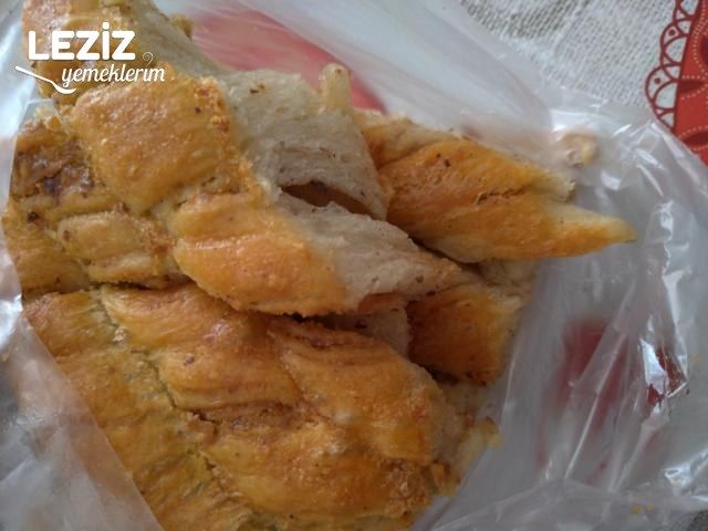 Haşhaşlı Cevizli Çörek