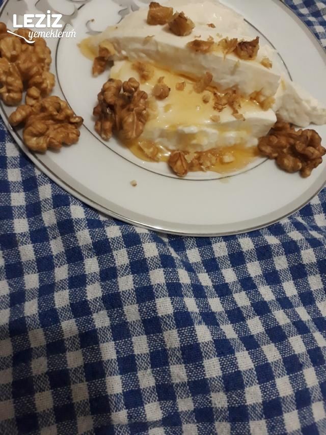 Evde Kolay Kaymak Tarifi