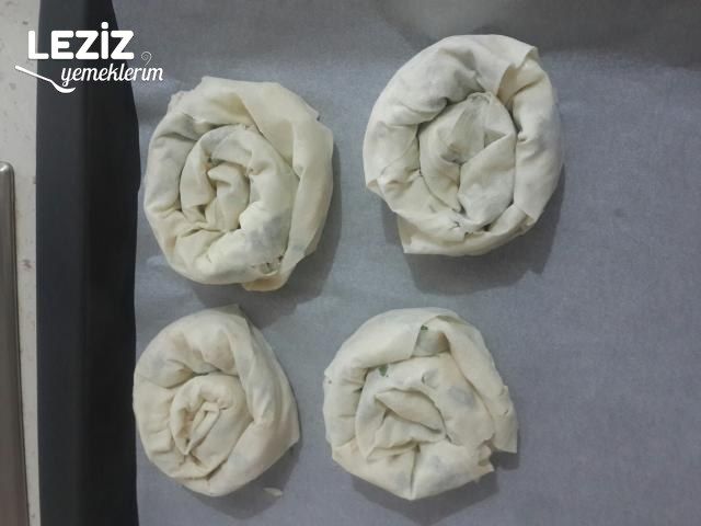 Kremalı Börek Tarifi