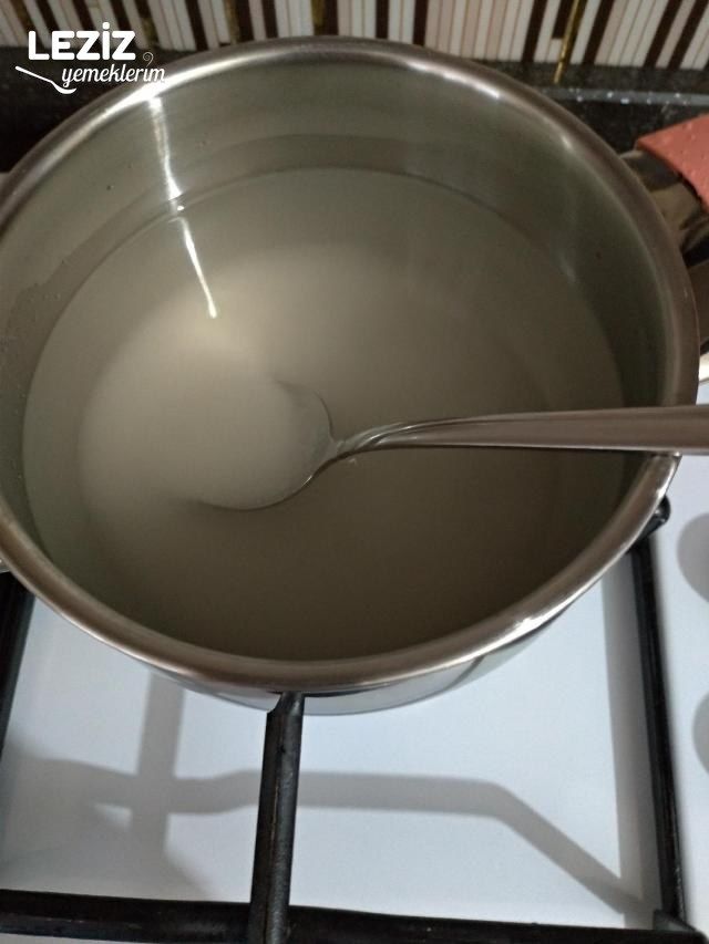 Kıbrıs Tatlısı Tarifi, Kıbrıs Tatlısı Nasıl Yapılır?