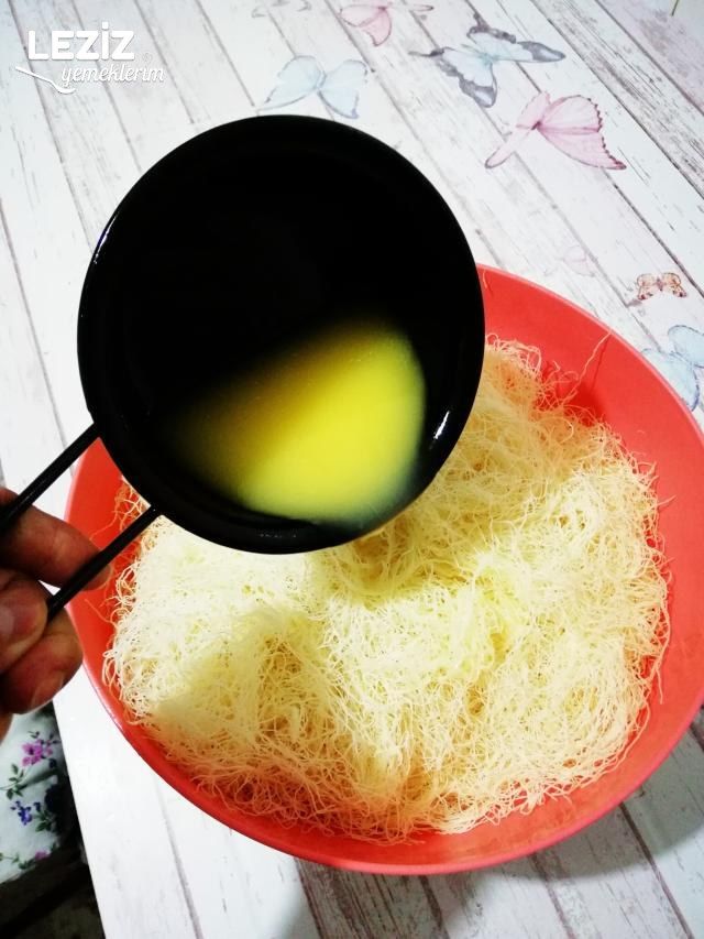 Yufkalı Kadayıf Sarma Tarifi