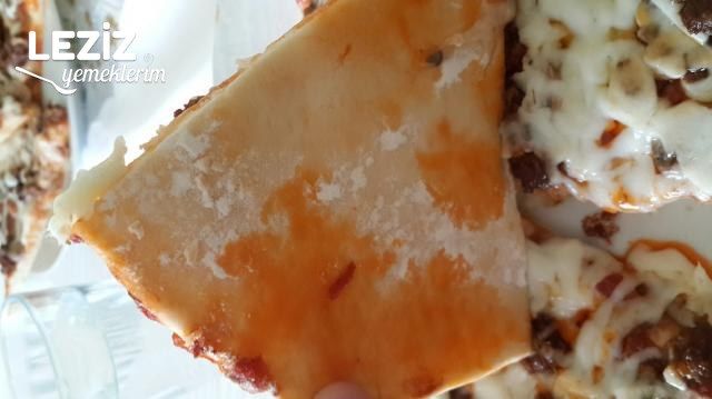 Sucuklu Pizza