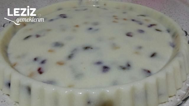 Çikolata Soslu Bisküvili Tart Pasta