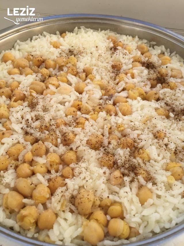 Nohutlu Pirinç Pilavı