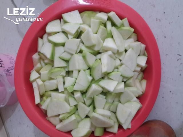 Buzluk İçin Kabak Yemeği