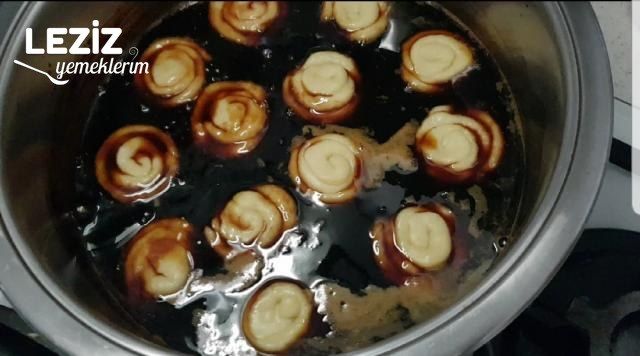 Gullurikya Tatlısı (Kıbrıs Tatlısı)