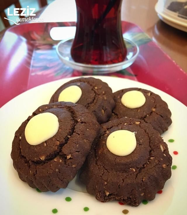 Beyaz Çikolatalı Kakaolu Kurabiye