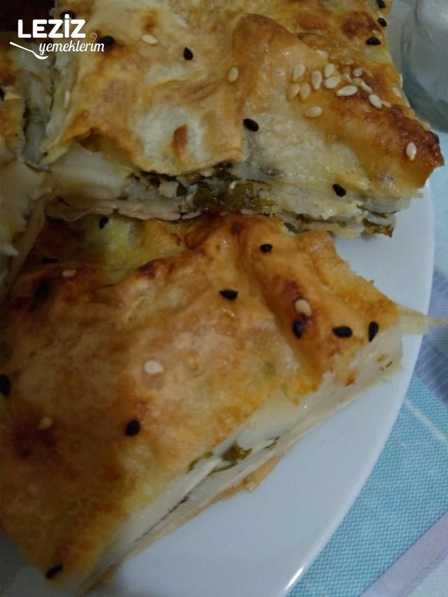 Sodalı Börek Nasıl Yapılır