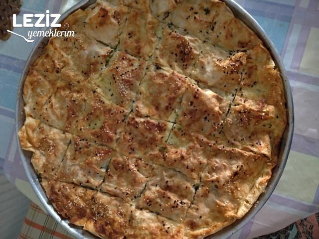 Sodalı Börek Nasıl Yapılır