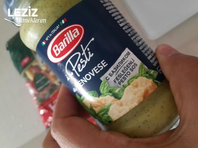Kremalı Pesto Soslu Sebzeli Makarna