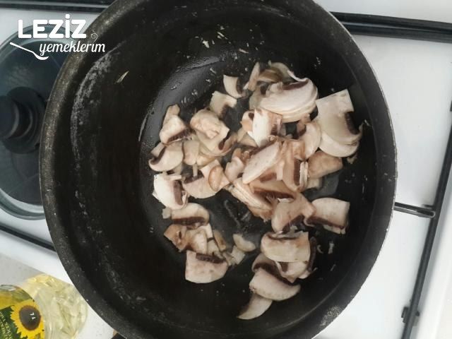 Mantarlı Makarna