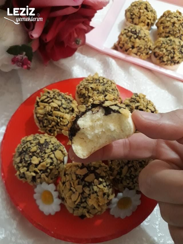 Çikolatalı Mısır Gevrekli Kurabiye