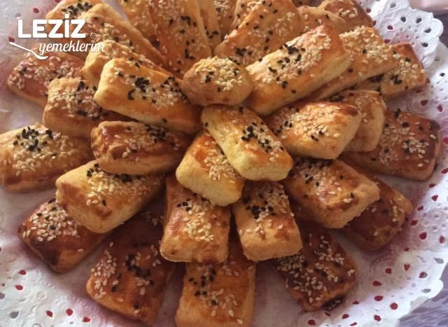 Bayatlamayan Tuzlu Kurabiye Tarifi