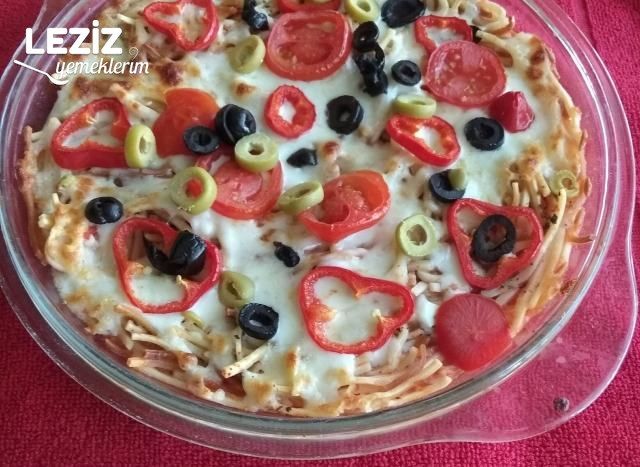 Erişteli Pizza