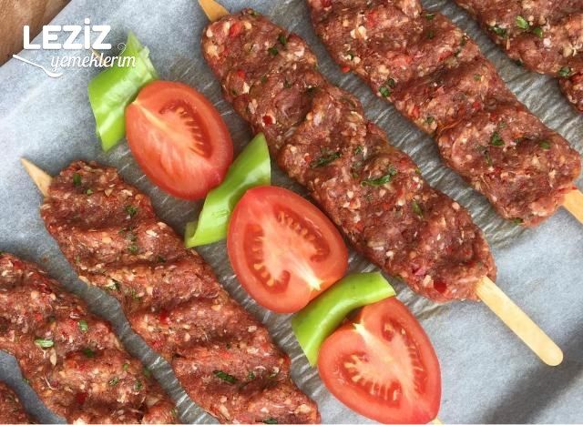 Ev Usulü Adana Kebap