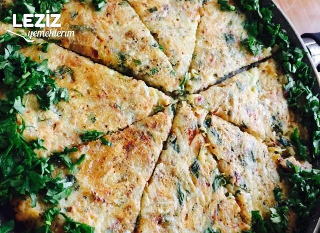 Börek Tadında Patatesli Omlet