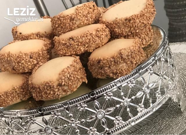 Nefis Tahinli Susamlı Kurabiye