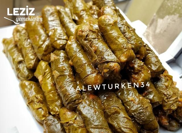 Acılı Ekşili Etli Yaprak Sarması
