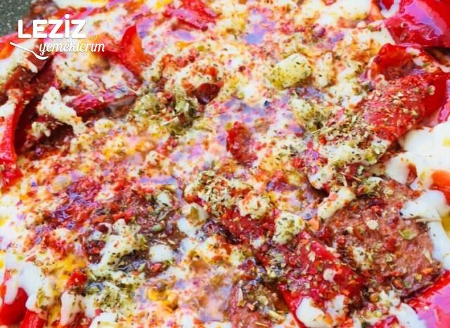 Kahvaltılık Kaşarlı Sucuklu Biber