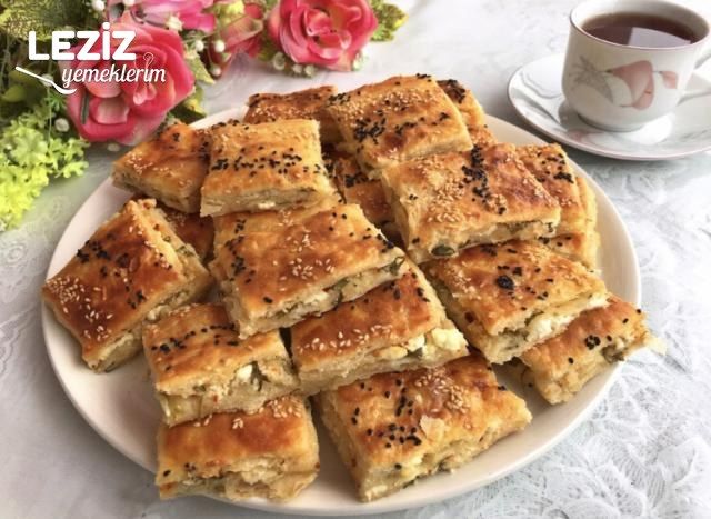 Peynirli Açma Böreği