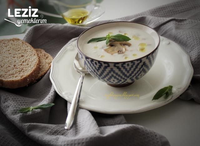 Sütlü Mantar Çorbası Tarifi
