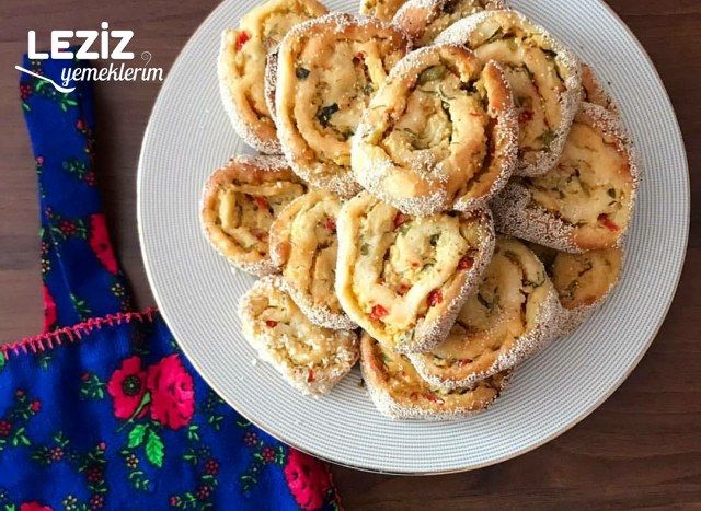 Patatesli Rulo Poğaça Tarifi