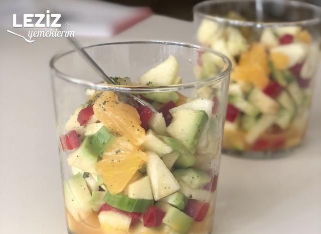 Avokadolu Salata