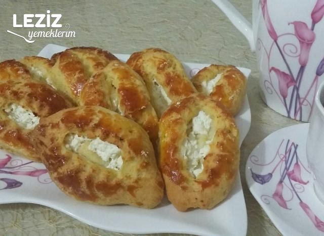 Mısır Unlu Poğaça (Kıyır Kıyır Bir Poğaça)