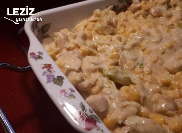 Nefis Tavuk Salatası