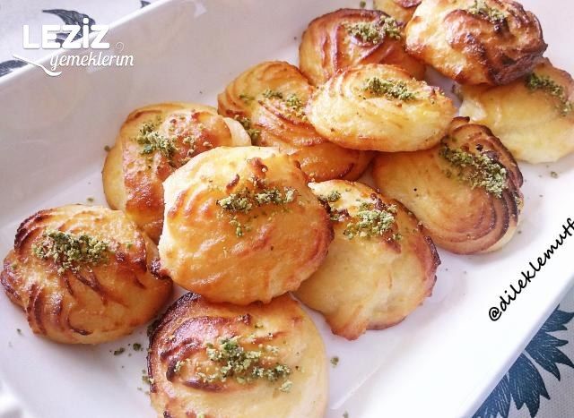 Ayvalık'ın Meşhur Lor Tatlısı