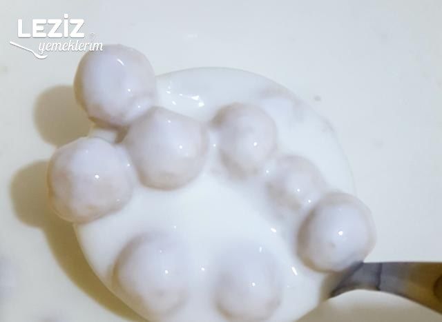 Yoğurtlu Bulgur Köftesi