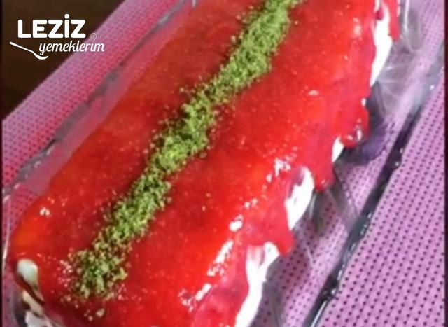 Çilekli Pasta Yapımı