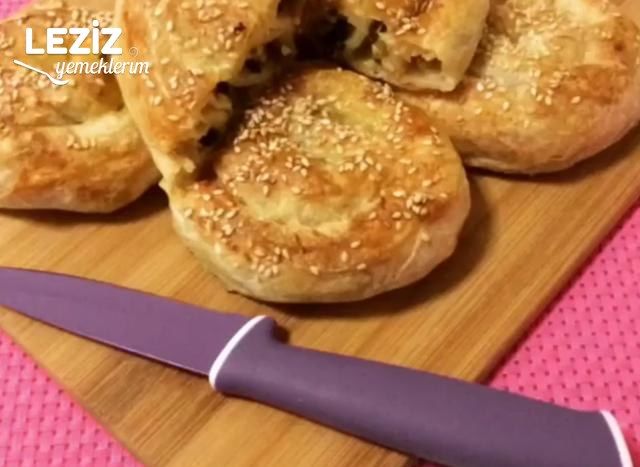 Peynirli Ispanaklı Gül Böreği