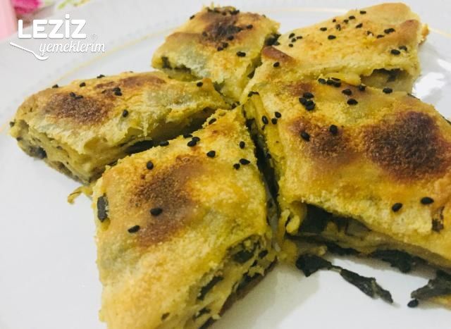 El Açma Ispanaklı Börek