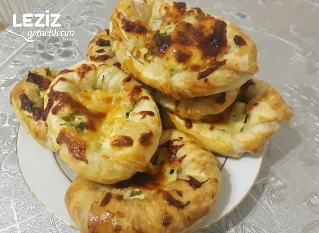 Sandal Börek Tarifi