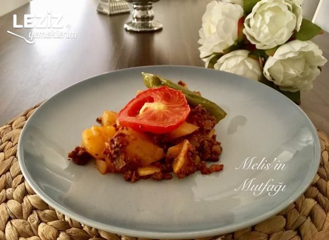 Fırında Patates Yemeği