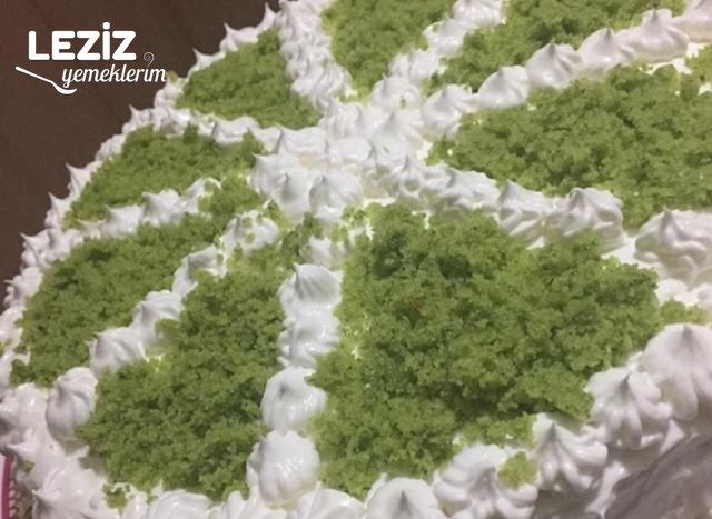 Ispanaklı Pasta Yapımı