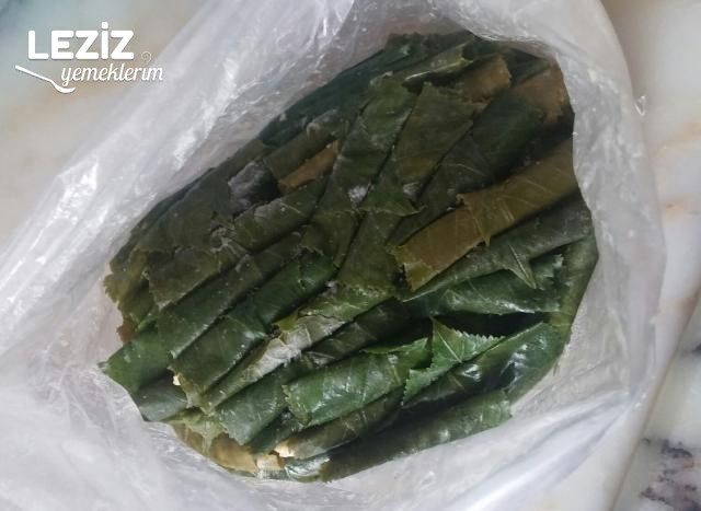 Buzluk İçin Kiraz Yaprağı (Malatya Yöresi)