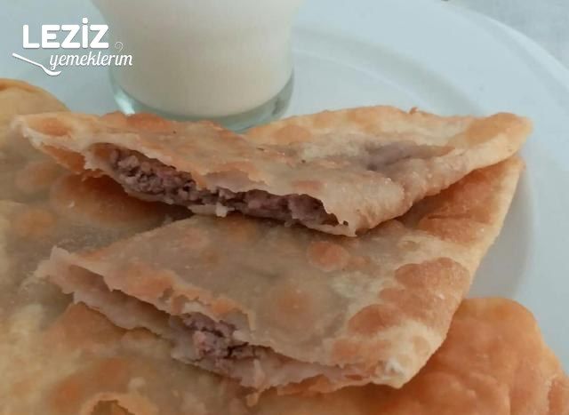 Çi Börek Yapımı