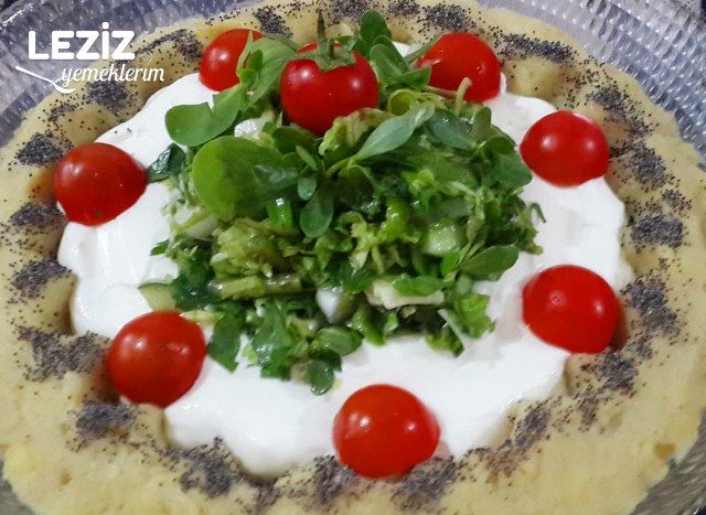 Nefis Yoğurtlu Patates Salatası