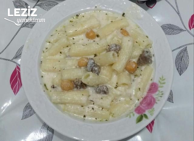 Makarnalı Mantı