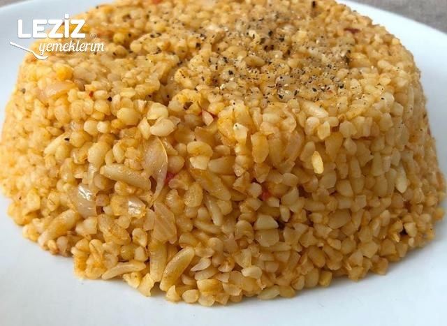 Arpa Şehriyeli Bulgur Pilavı