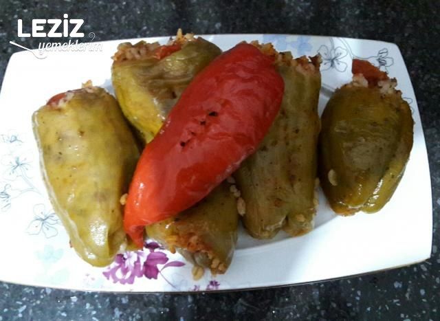 Nefis Zeytinyağlı Biber Dolması