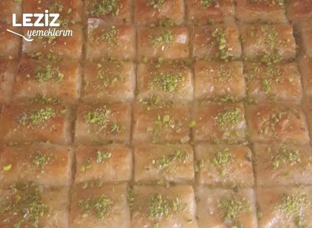 İrmikli Kolay Baklava Tarifi